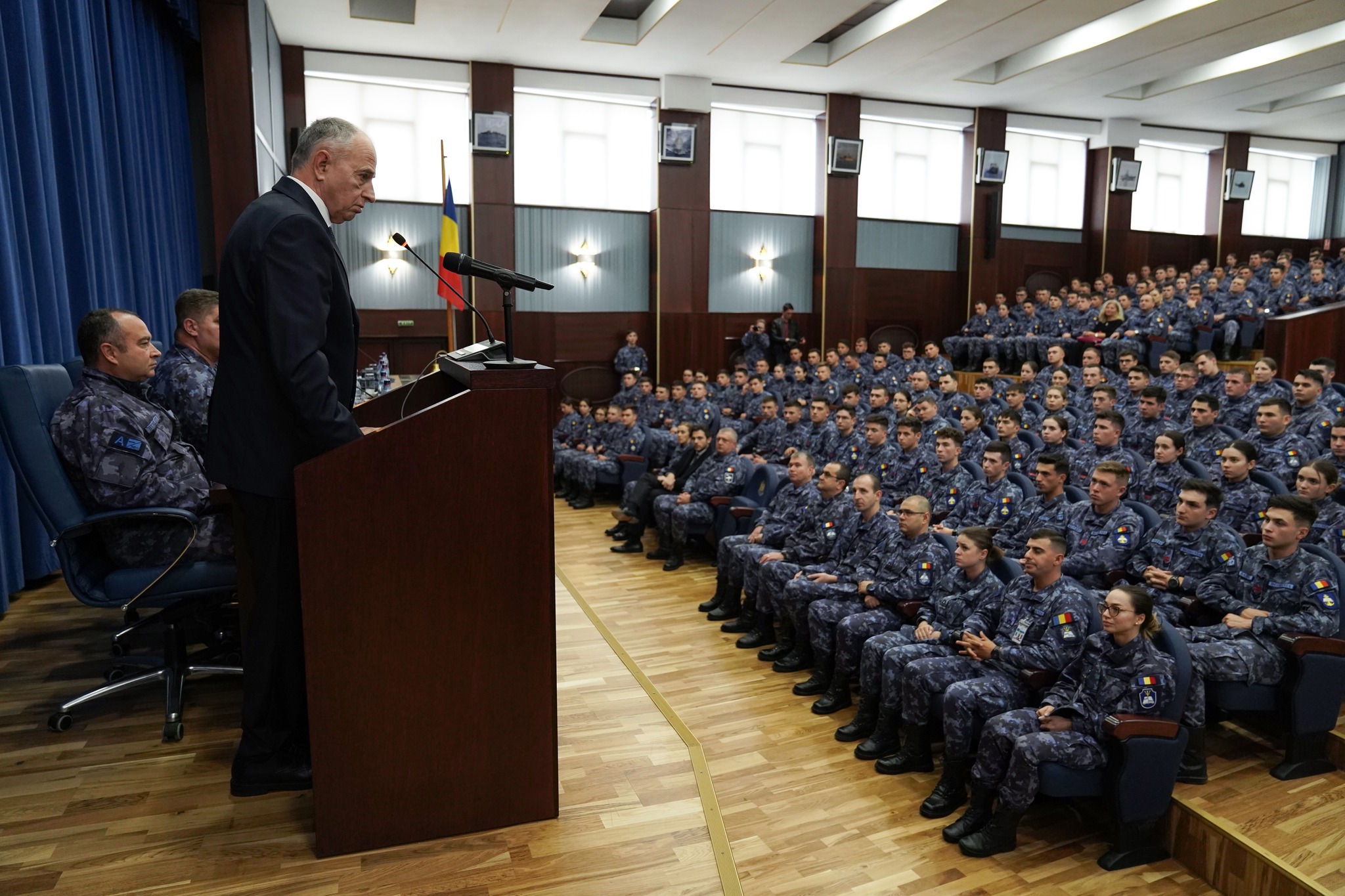 Mircea Geoană a vizitat platforma de învățământ a Forțelor Navale Române - geoana-1699873071.jpg