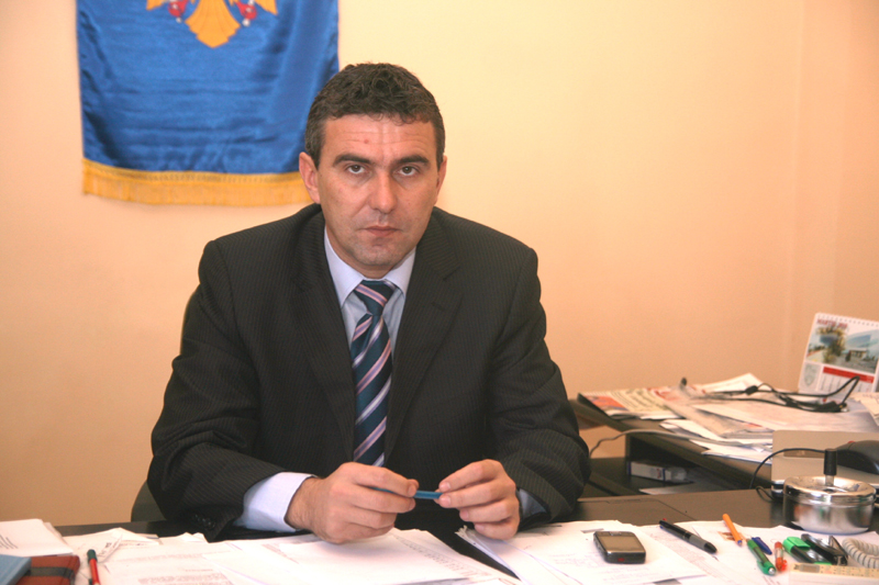 Fostul primar George Cojocaru, reconfirmat președinte al PNL Murfatlar - georgecojocarumurfatlar-1491140080.jpg