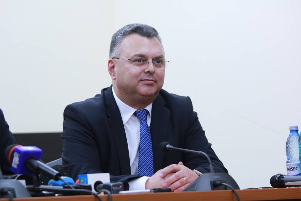 Liderul PNL, Gheorghe Dragomir: Am să mă gândesc dacă renunț la Parlament! - gheorghedragomir1-1465390250.jpg