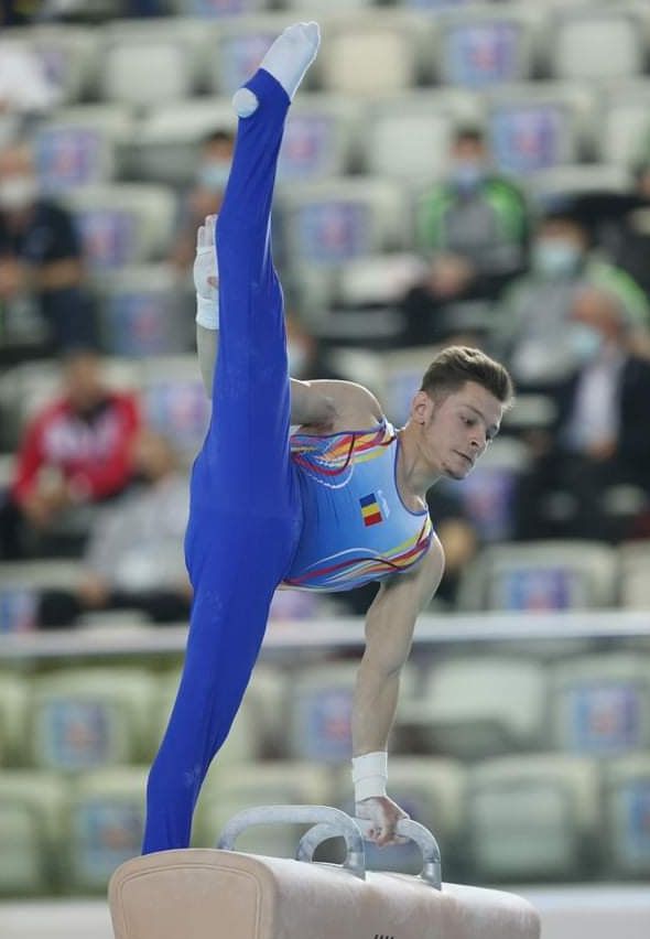 Gimnastică / Juniorii români, calificaţi în patru finale la Campionatele Europene - gimnasticafinale-1607594663.jpg