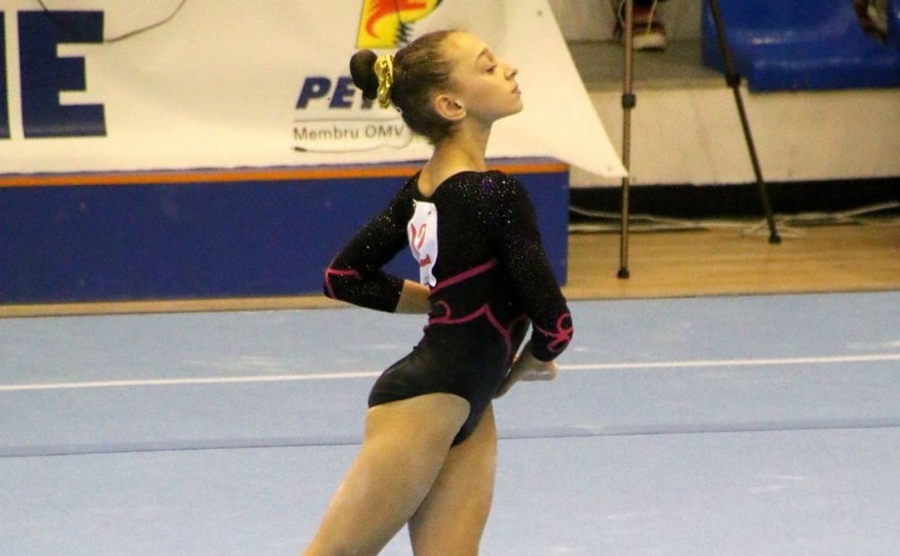 Gimnastică / La numai 16 ani, Daniela Trică şi-a anunţat retragerea din activitate - gimnasticatricabun-1619786465.jpg