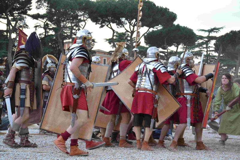 Gladiatori, geți și romani reînvie istoria cetății Tomis - gladiatori-1463754566.jpg