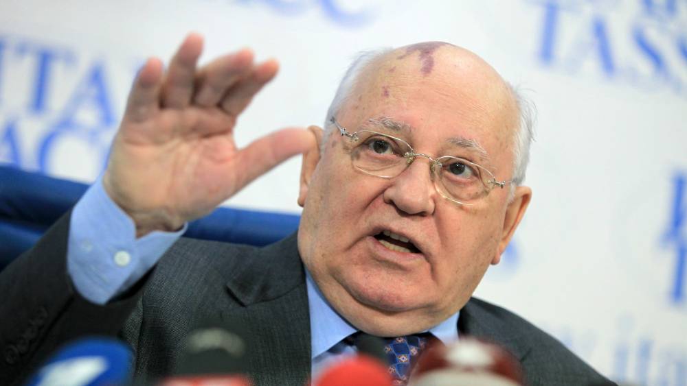 Gorbaciov crede că Putin repetă greșelile lui: a început să se creadă Dumnezeu - gorbaciov-1416572429.jpg