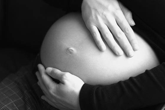 O gravidă din Polonia a stat 75 de zile în travaliu / Video - gravida-1331393079.jpg