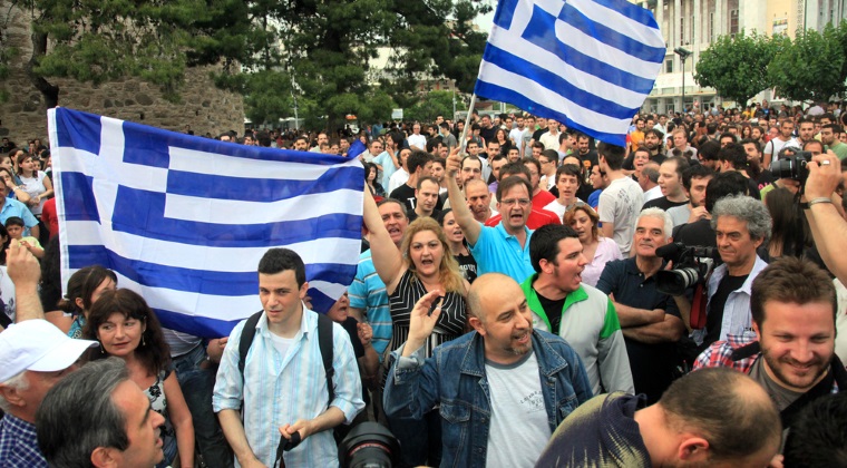 Grecia solicită un ajutor european pentru a găzdui 100.000 de refugiați - greci-1456855836.jpg