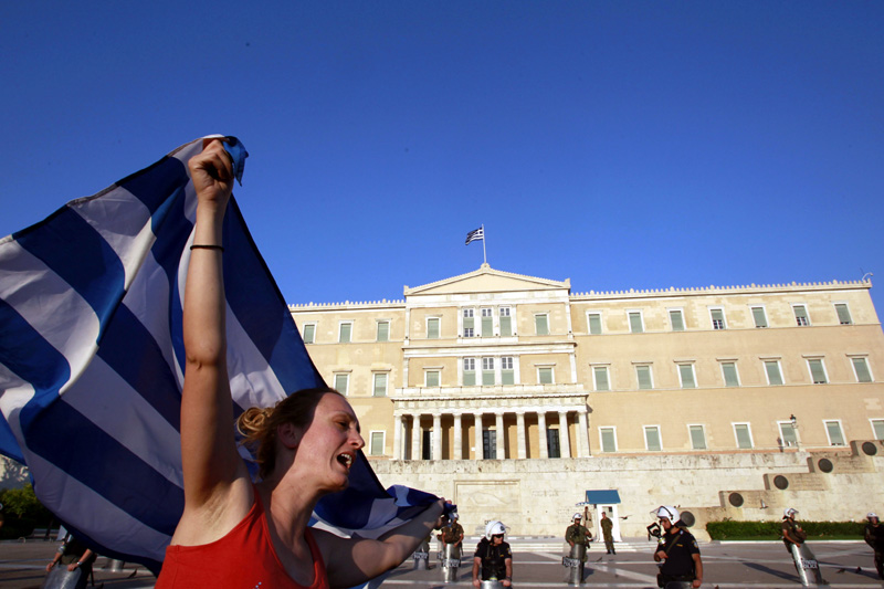 FMI exclude un nou împrumut pentru Grecia - grecia-1323873108.jpg