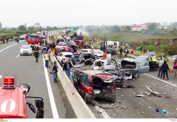 VIDEO. Accident cu patru morți în Grecia. Șoferul român, reținut! - grecia246198600-1412576490.jpg