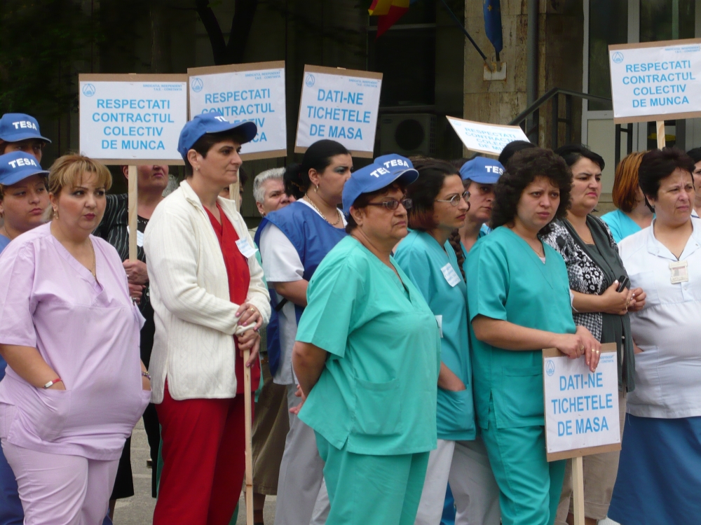 Protestele din sănătate continuă - grevamedicispitaluljudetean28-1383127677.jpg