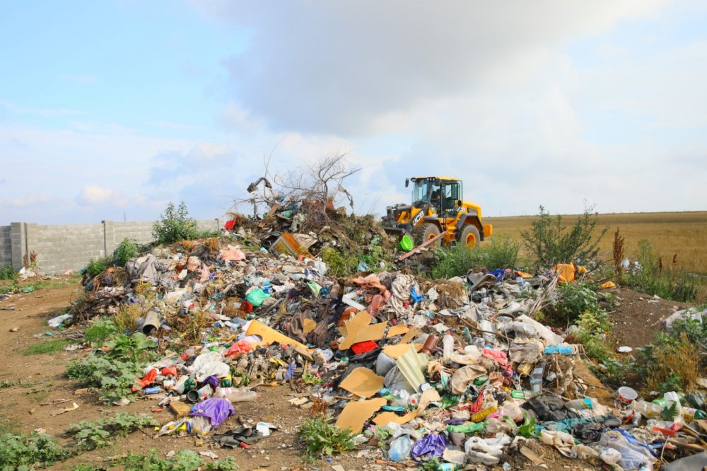 Groapa de gunoi din zona Oierie Constanța, desființată - groapadegunoi-1592410927.jpg