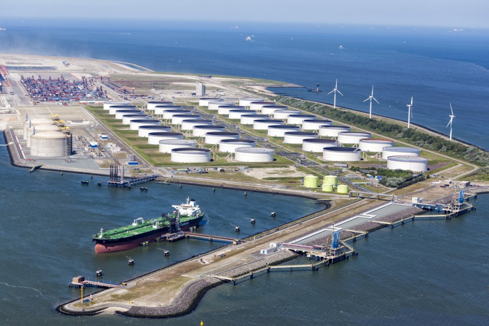 Grupul petrolier spaniol Cespa va exporta milioane de tone de hidrogen anual, în portul Rotterdam - grupulpetrolierspaniolcespa-1665765713.jpg