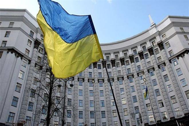 Guvernul ucrainean a propus interzicerea accesului în Ucraina pentru circa 200 de cetățeni ruși - guvernucrainaobozrevatelcom-1410848653.jpg