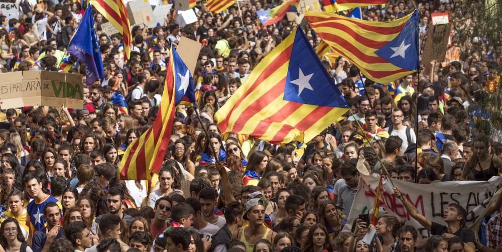 Guvernul spaniol respinge orice mediere în criza catalană - guvernul-1507196946.jpg