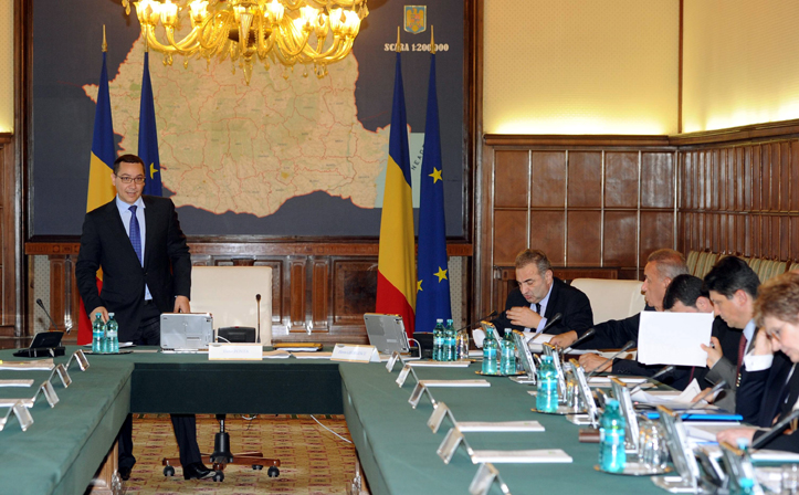 Guvernul a aprobat noi biruri pentru români. Ce taxe noi ne așteaptă din 2014 - guvernulpontaii77d971f693-1378912516.jpg