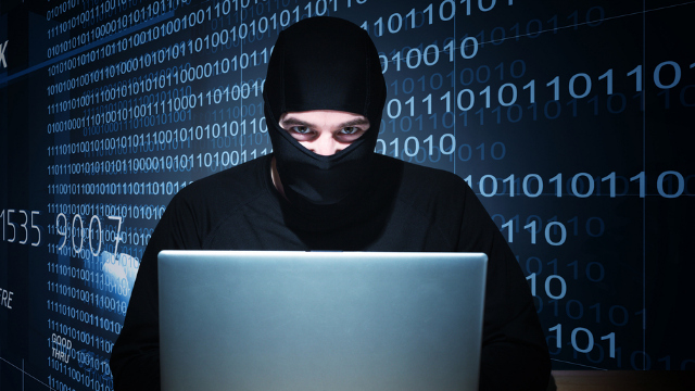 FBI nu reuște să spargă un program de criptare folosit de jihadiști pentru a comunica pe internet - hacker-1444401594.jpg
