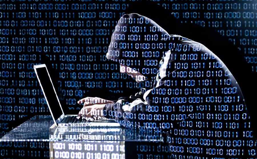 Hackeri iranieni au atacat ani de zile zeci de bănci americane - hacker-1458898324.jpg