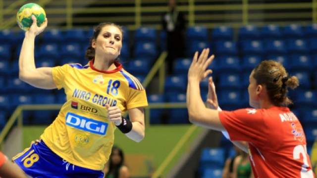 Handbal feminin / România câștigă cu 33-27 în fața Cubei și obține biletele pentru optimi - handbal-1323110539.jpg