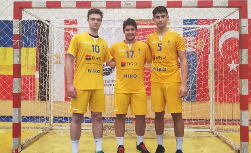 Trei juniori de la HC Dobrogea Sud, la Trofeul Carpați. 
