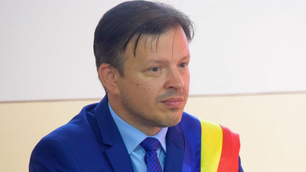 Primarul Viorel Ionescu a acceptat oferta PNL. 