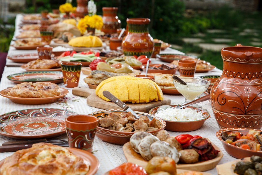 Primăria Hârşova şi CJC militează pentru promovarea tradiţiilor culinare dobrogene - harsovatraditiiculinare-1654791846.jpg