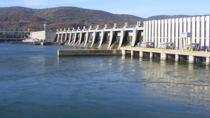 România a ajuns să importe energie hidro din Bulgaria. Ce se va întâmpla la iarnă - hidrogen-1660473258.jpg