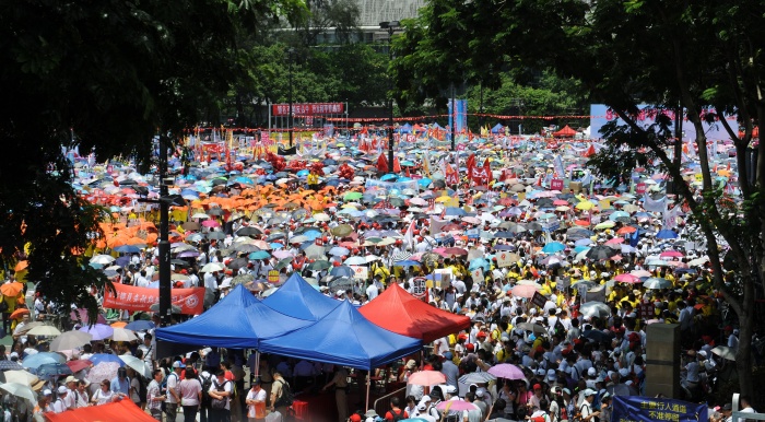 Guvernul de la Hong Kong le cere manifestanților să se disperseze ''în mod pașnic'' - hongkong-1412263159.jpg