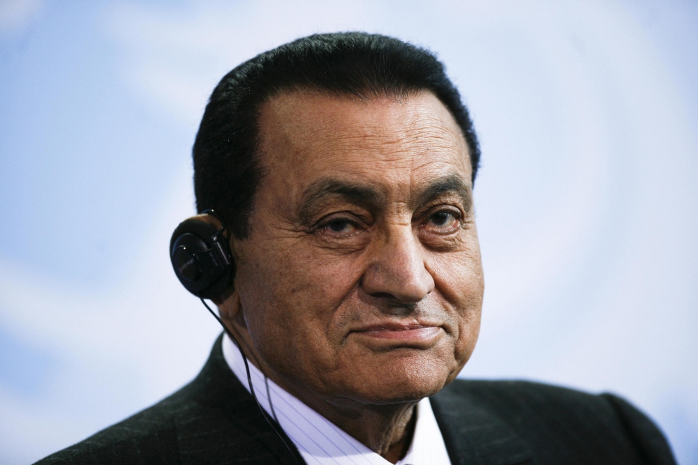 Hosni Mubarak a fost condamnat la trei ani de închisoare - hosnimubarak-1400676618.jpg