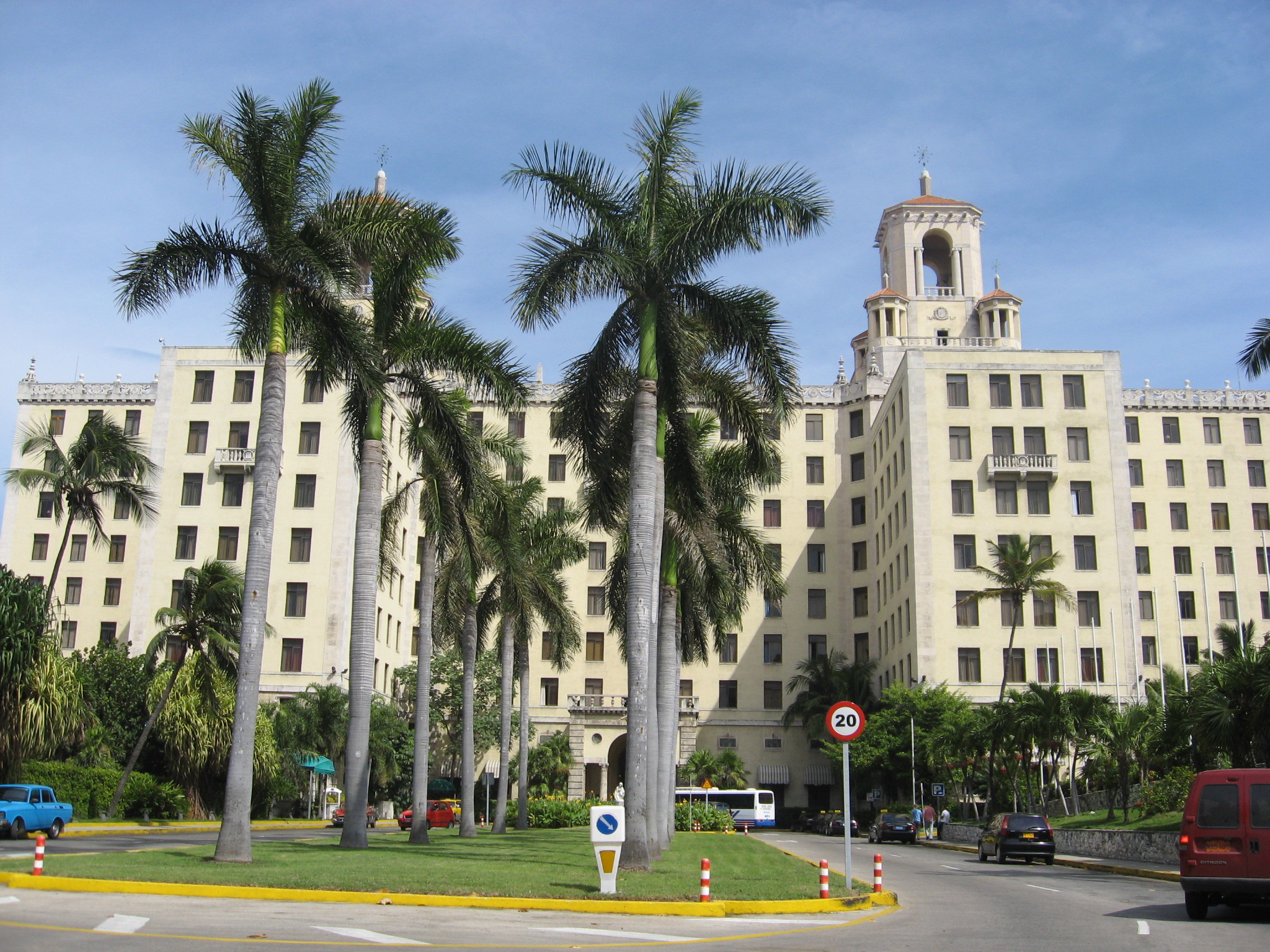 Se adânceşte misterul în ceea ce priveşte Sindromul Havana - hotelnacionale-1710834233.jpg