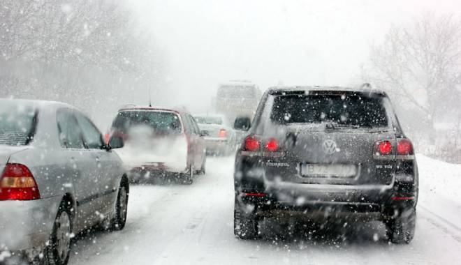 Deși falimentară, Direcția de Drumuri și Poduri Constanța va curăța șoselele județene de zăpadă - iarna14195833481455978523-1480427373.jpg