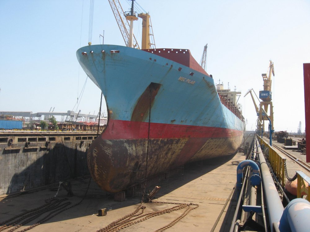 Iată câte nave străine sunt în reparații în porturile maritime românești - iatacatenavestrainesuntinreparat-1632667479.jpg