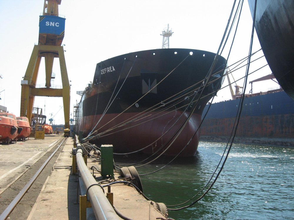 Iată câte nave străine sunt în reparații în porturile maritime românești - iatacatenavestrainesuntinreparat-1656957859.jpg
