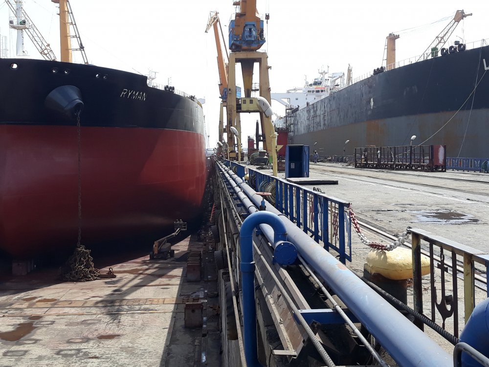 Iată câte nave străine sunt în reparații în porturile maritime românești - iatacatenavestrainesuntinreparat-1664467554.jpg
