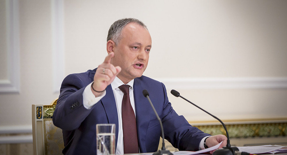 Igor Dodon poate fi suspendat din funcție, spune Curtea Constituțională din R. Moldova - igordodon-1508250846.jpg