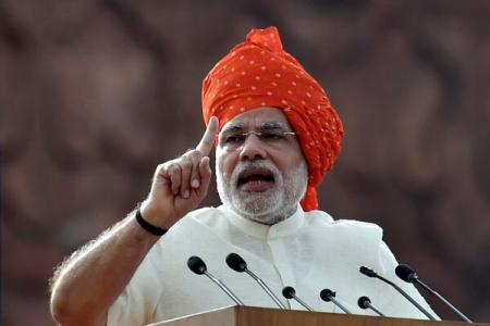 Premierul indian a numit un ministru al yoga - imageresize-1415631150.jpg