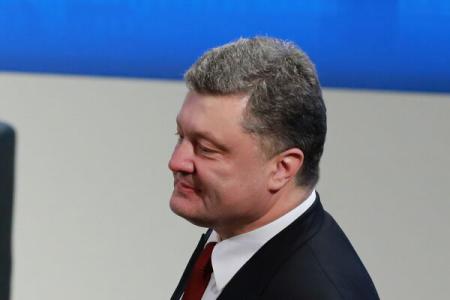 Poroșenko: Ucraina este gata să ofere o încetare a focului necondiționată - imageresize-1423385060.jpg