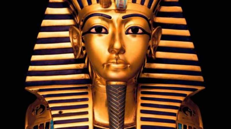 Egiptul a cerut Interpolului să localizeze un portret sculptat al lui Tutankhamon, vândut pentru circa 6 milioane de dolari - img2-1562668553.jpg