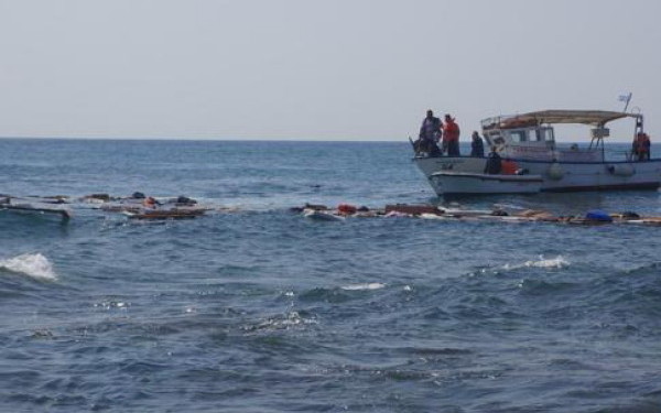 Turcia / Naufragiu în Marea Egee. Opt migranți înecați, printre care șase copii - imigranti-1450952278.jpg