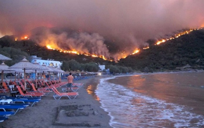Atenționare MAE pentru românii care merg în Grecia. Există risc ridicat de incendii - incendii-1566923111.jpg