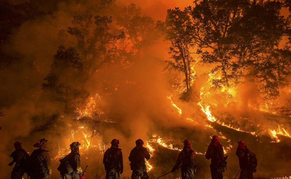 Incendii în Amazonia. Brazilia acceptă în cele din urmă ajutorul financiar extern - incendii-1567022338.jpg