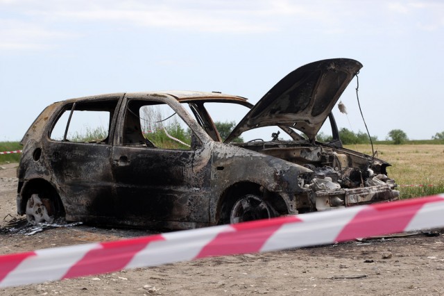 Cinci mașini românești au fost incendiate în Italia - incendiu-1425216073.jpg