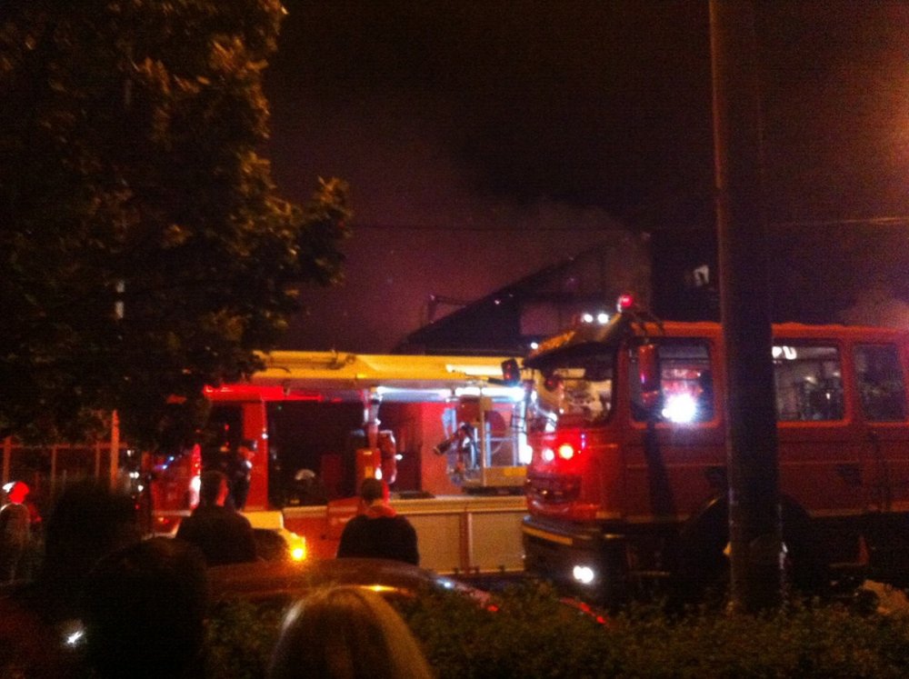 Incendiu lângă sediul SPIT din Constanța - incendiu-1538540551.jpg