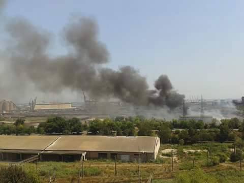 Incendiu de proporții în Portul Constanța - incendiuinport-1437908080.jpg