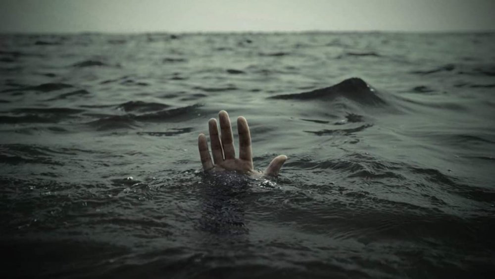 Bărbat scos inconștient din apele mării, la Costinești. A fost declarat decesul - inecmaresalvamar-1692380262.jpg