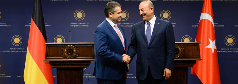 Întrevedere între șefii diplomațiilor germană și turcă, în vederea  îmbunătățirii relațiilor bilaterale - intrevedere-1515333296.jpg