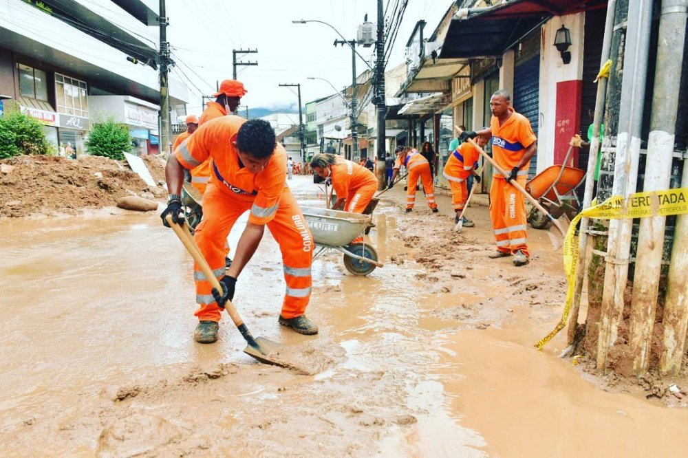 Bilanţul inundaţiilor şi alunecărilor de teren din Brazilia a urcat la cel puţin 18 morţi - inundatiibrazilia-1649268121.jpg
