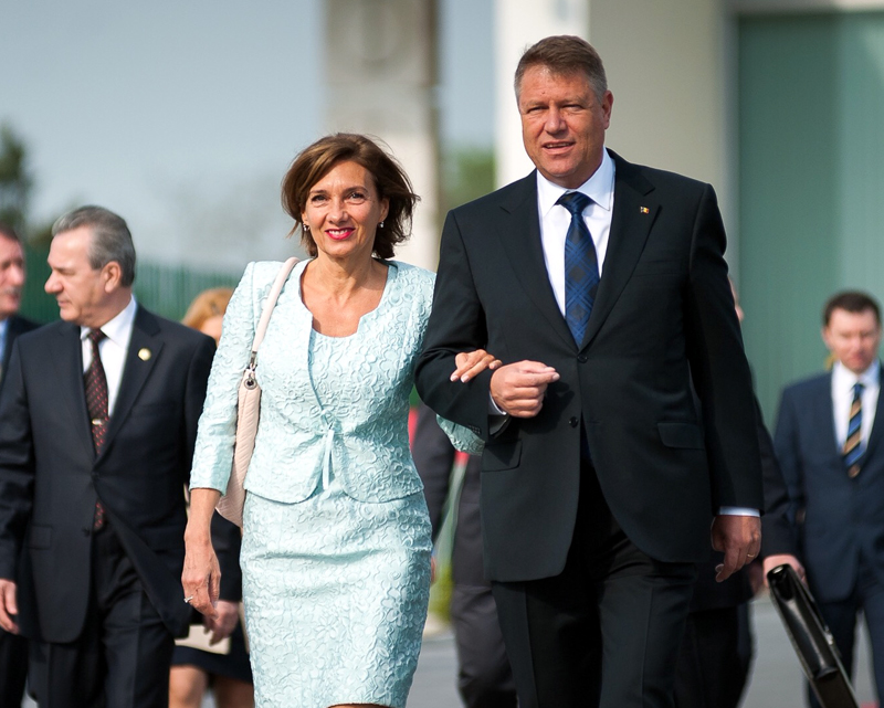 Președintele Klaus Iohannis își petrece sărbătorile pascale la Sibiu - iohannis-1522593296.jpg
