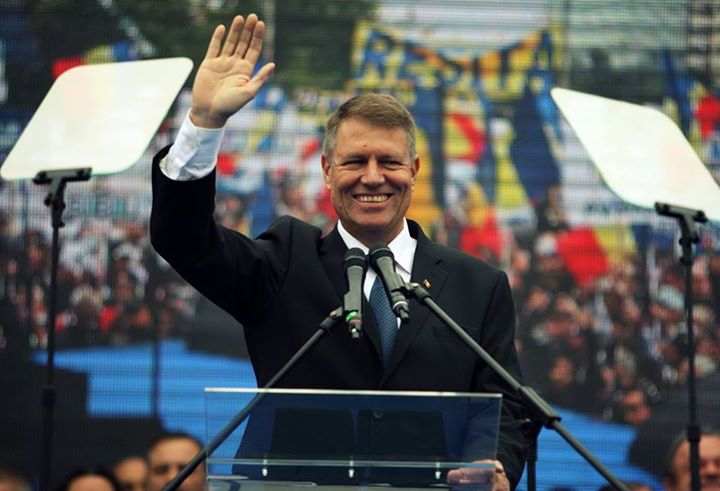 Președintele Iohannis, primit cu aplauze de românii din Germania - iohannis1416132673-1425027224.jpg