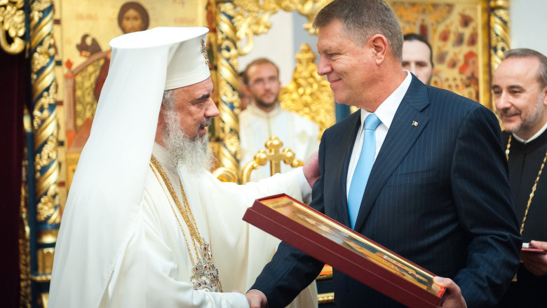 Preşedintele Klaus Iohannis se întâlneşte cu Patriarhul Daniel - iohannispatriarhonline-1613468617.jpg