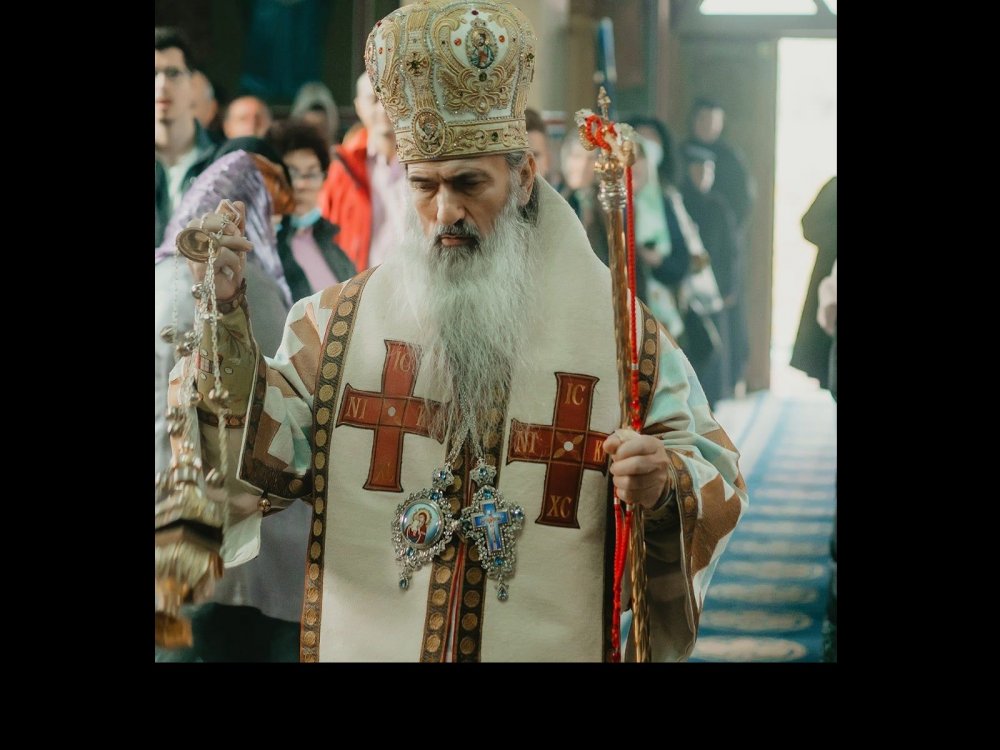 IPS Teodosie va oficia Sfânta Liturghie la mănăstirea Colilia - ips-1637332123.jpg