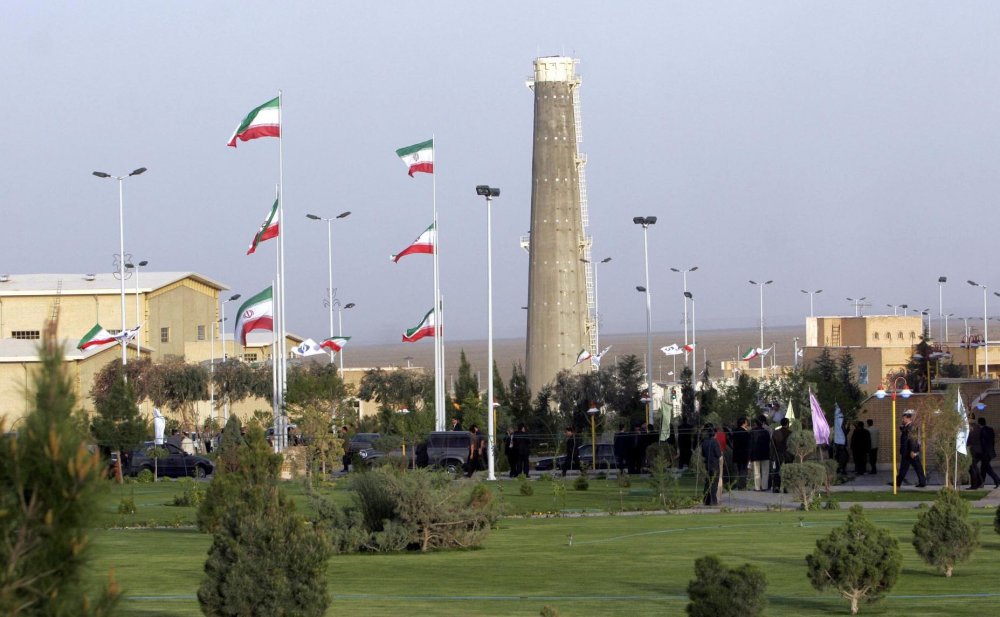 Iranul, favorabil unor negocieri privind dosarul nuclear pentru a ridica toate sancţiunile - iranul-1632314400.jpg
