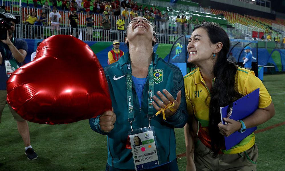 Video. Moment inedit la Rio: o sportivă a fost cerută în căsătorie...de iubita ei - isadoracerullomarjorieenya1-1470814337.jpg